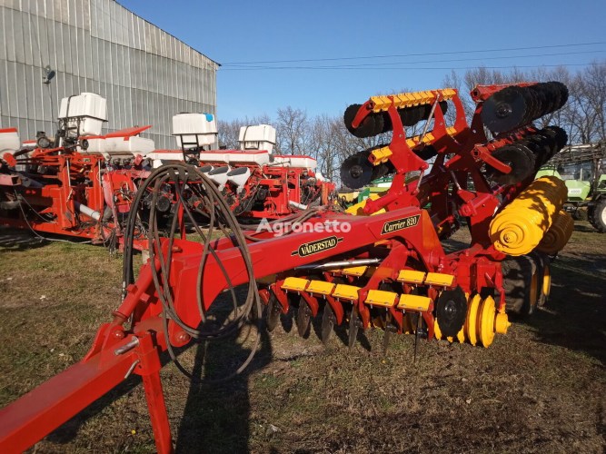 Дискова борона Väderstad Carrier 820