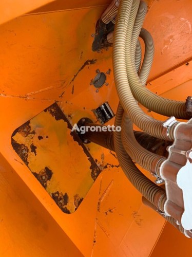 Посівний комплекс Mzuri 4T (технологія посіву Strip Till)