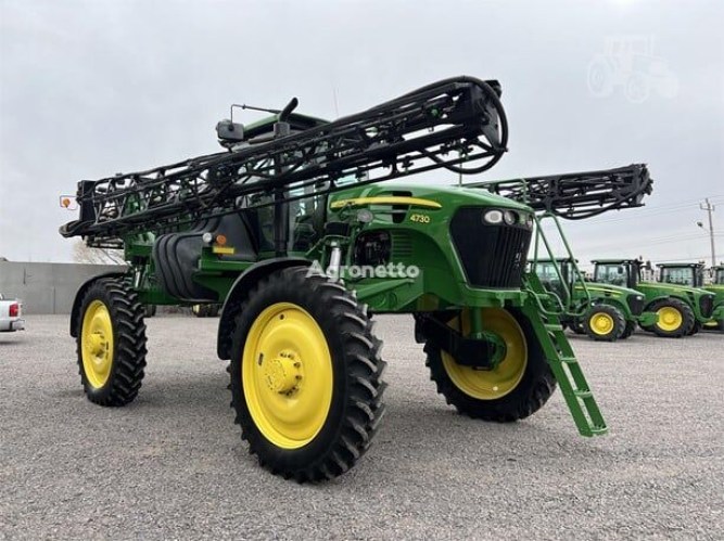 Обприскувач самохідний John Deere 4730