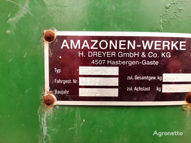 Причіпний розкидач добрив Amazone ZBG-6000