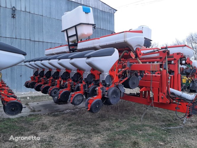 Обприскувач самохідний John Deere 4730