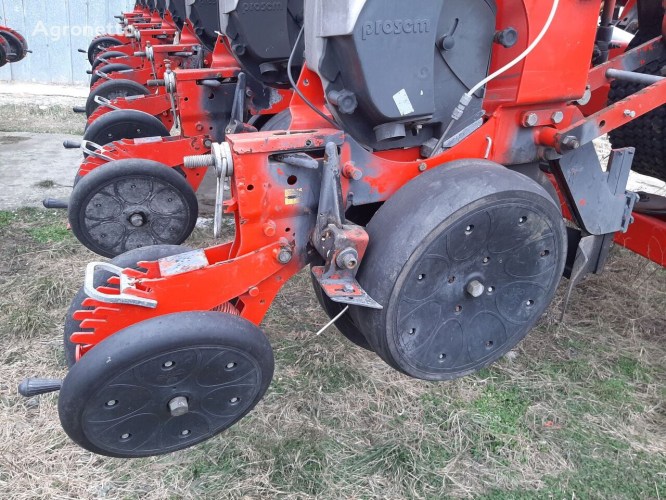 Обприскувач самохідний John Deere 4730